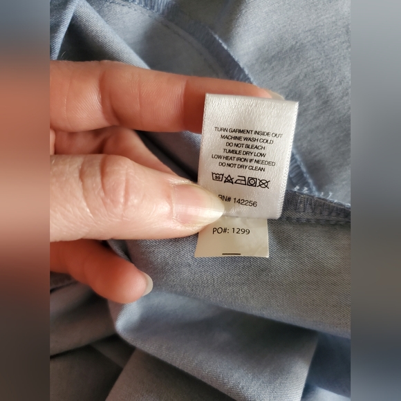 Figs Technical Collection Scrub top denim Blue Women's Size L Workwear Classic - Picture 10 of 12